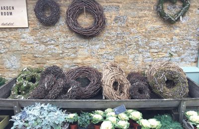 A Step-by-Step Guide to Wreath Making